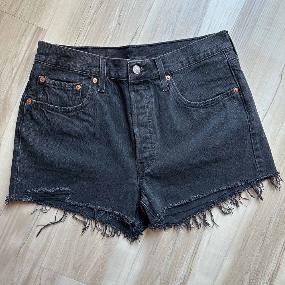 Women’s Levi’s 501 Shorts